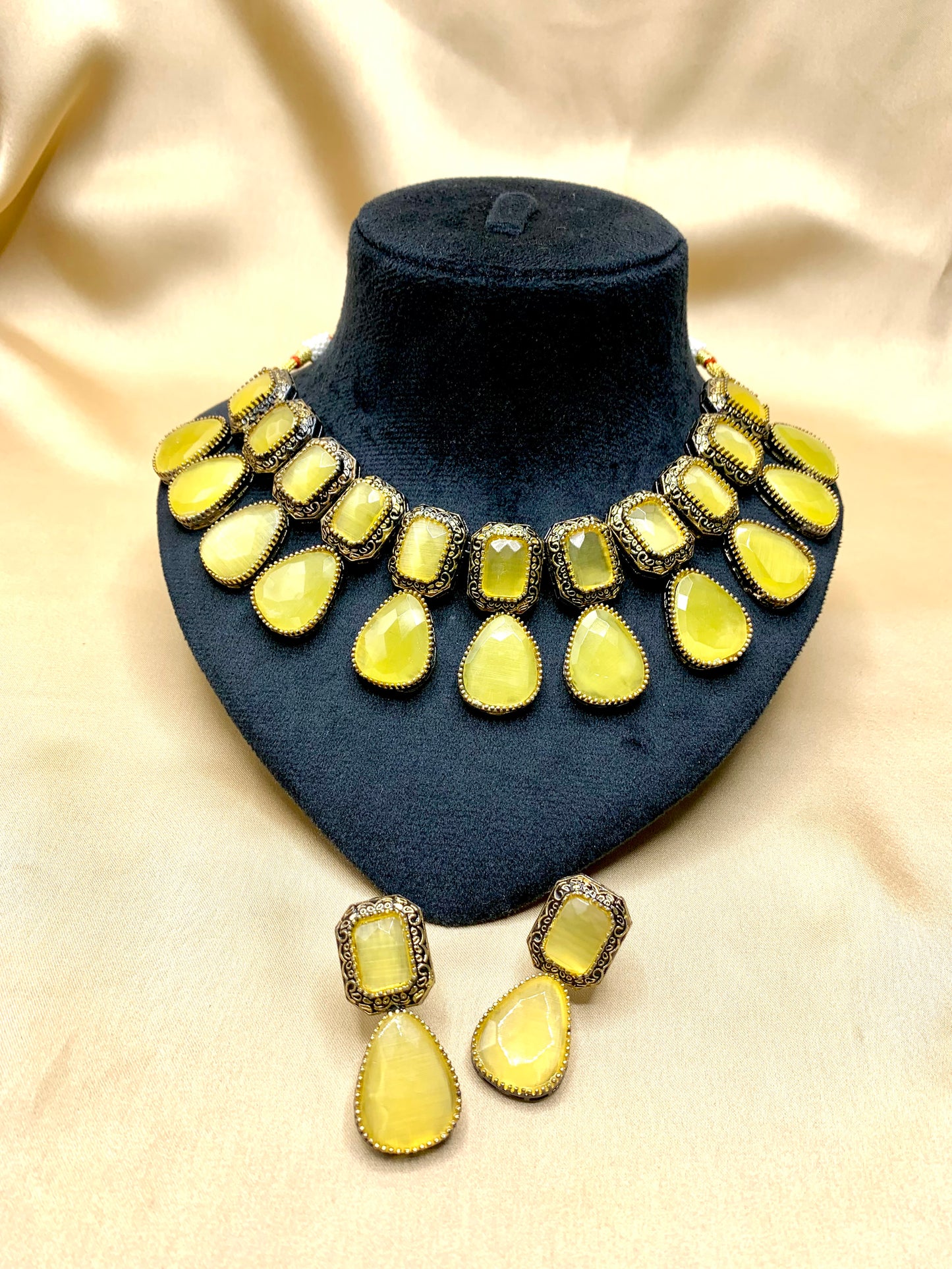 Hydro Stone Elegance