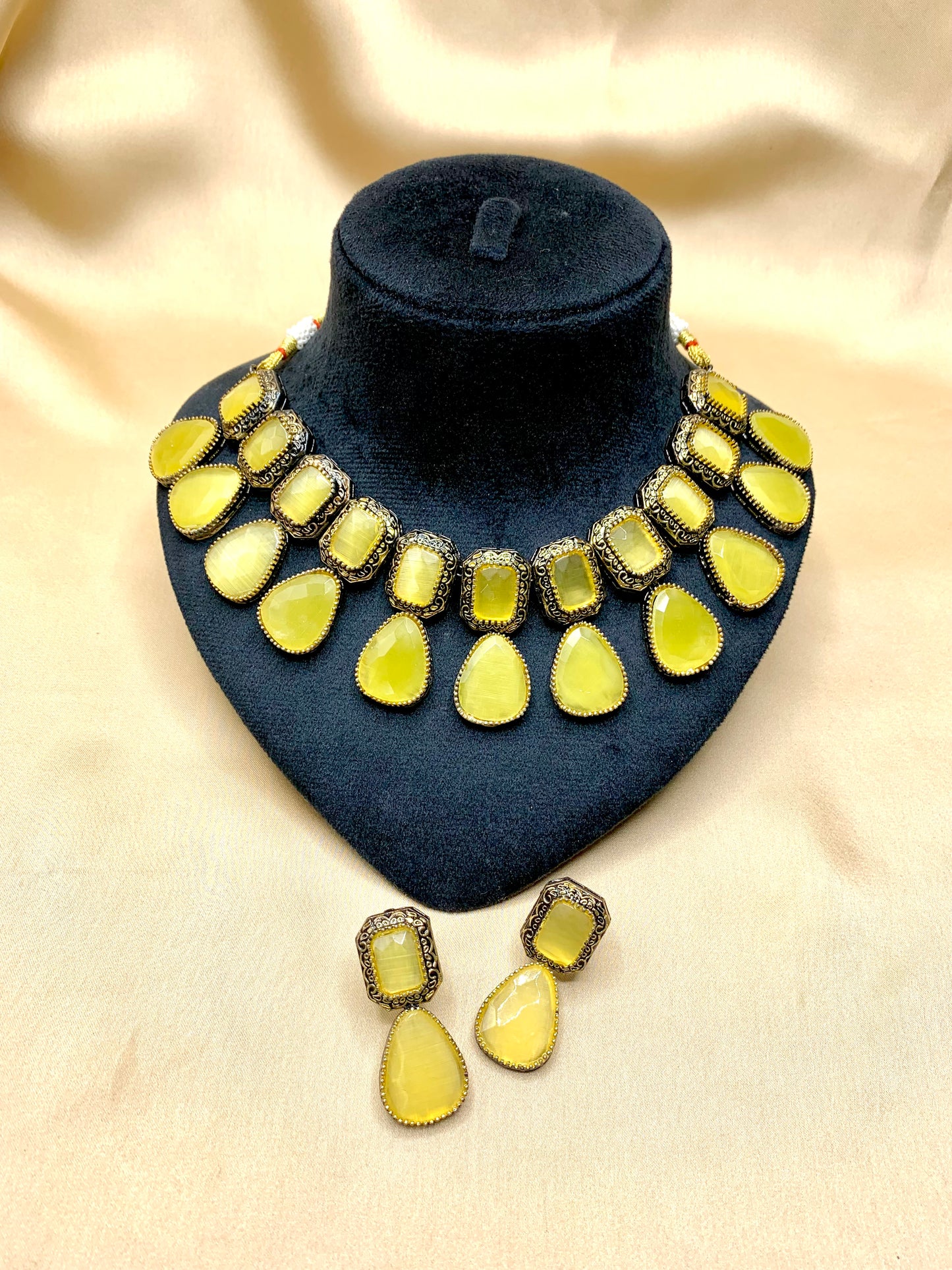 Hydro Stone Elegance