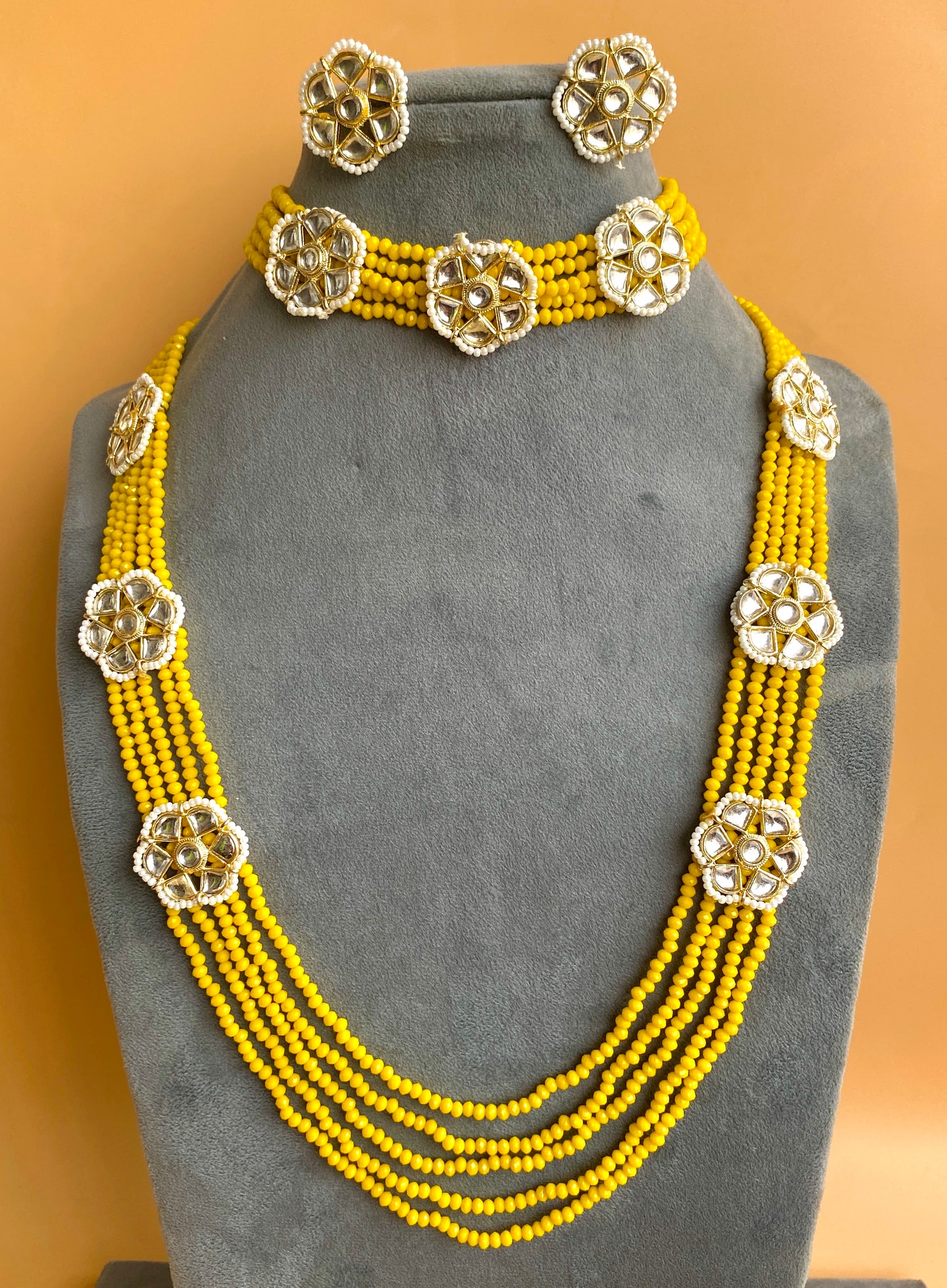 White Indian Double Set with Choker and Studs