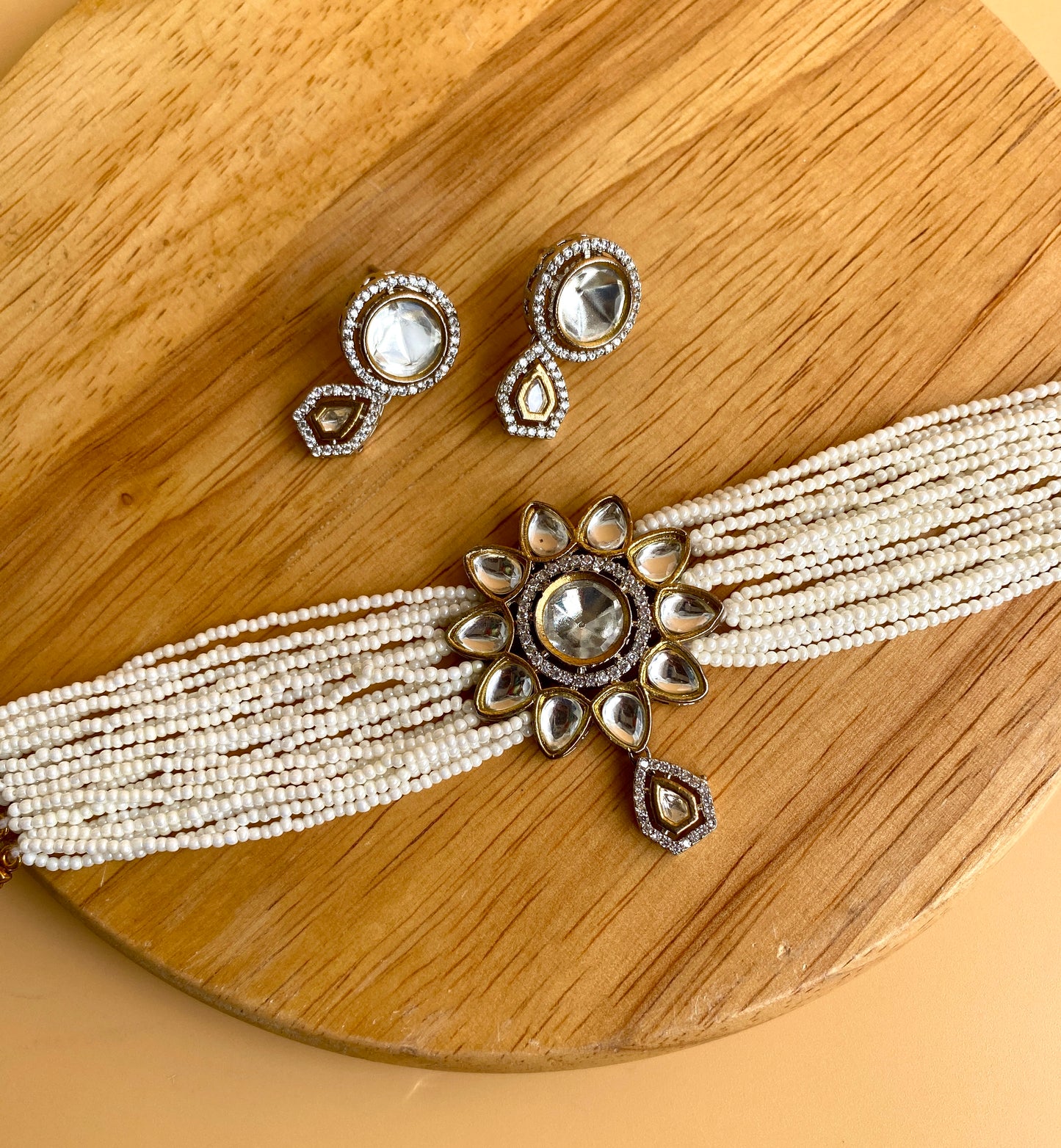 Uncut Kundan Choker Set