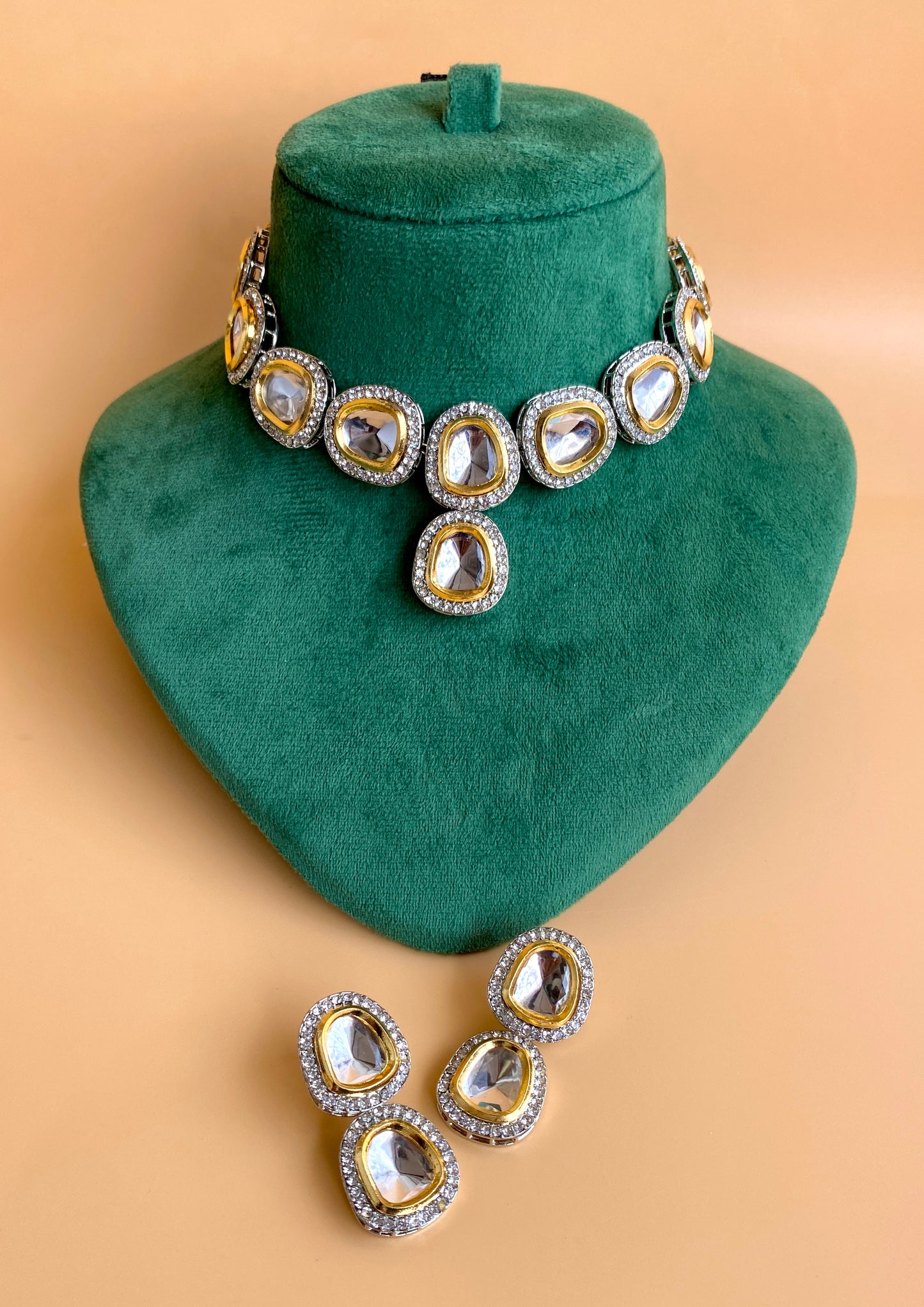 Kundan Set